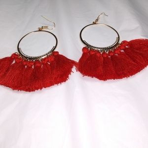 TASSEL HOOP EARRINGS